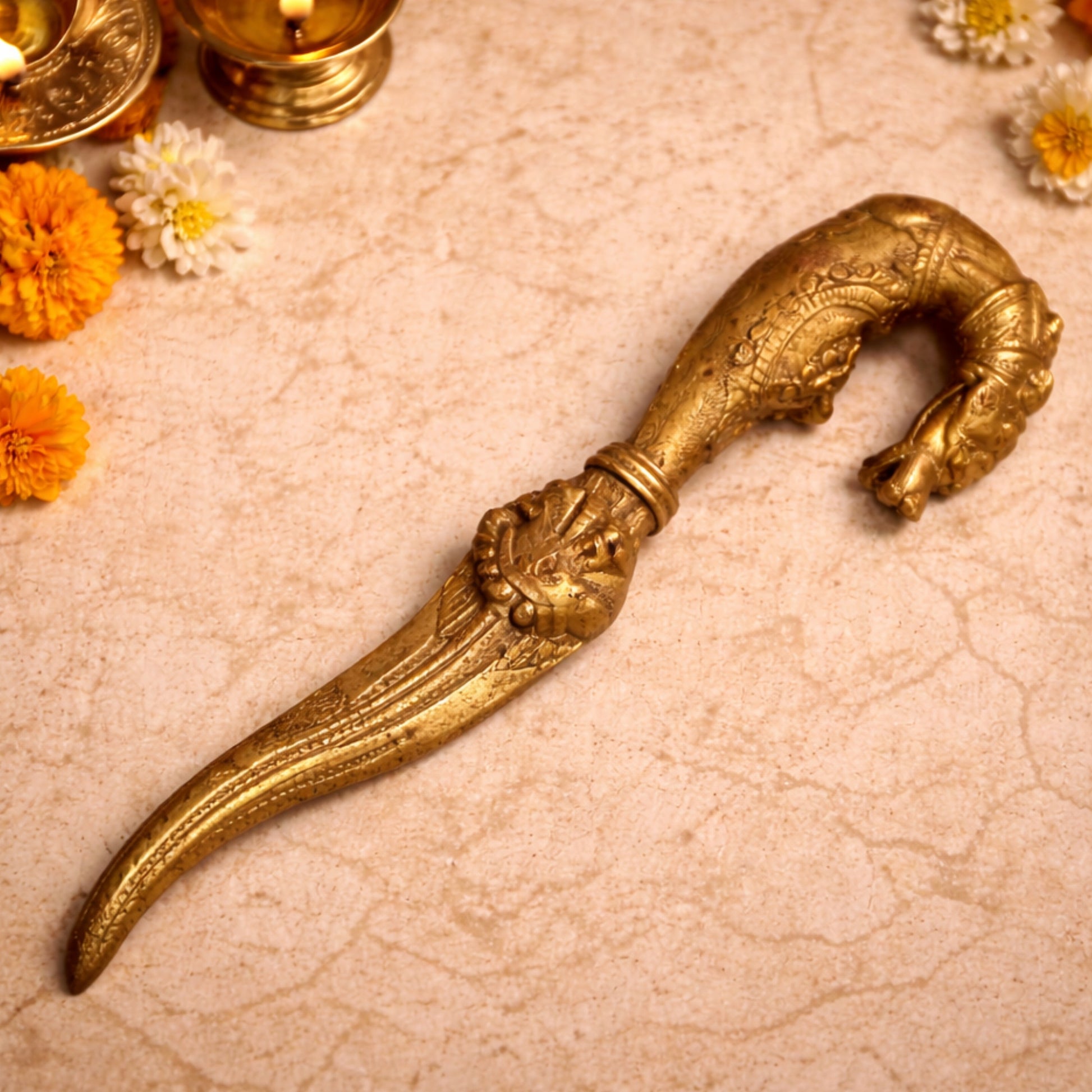 Handcrafted Brass Katar Idol, Traditional Indian Push Dagger, Rajput & Mughal Decorative Figurine, Antique Brass Weapon Collectible, Home & Temple Decor,Gold, 10 Inch, 1 Piece