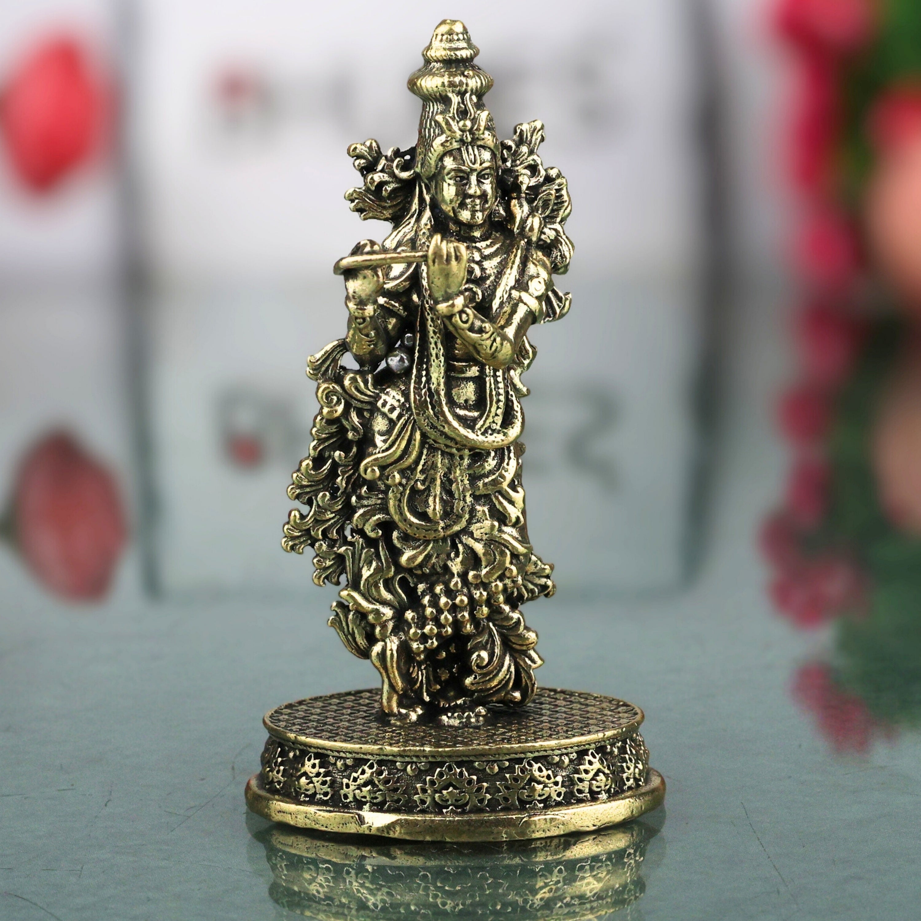 Brass Krishna Idol Bal Gopal Laddu Gopal Murti Peetal Kanhaiya Govinda Gopala Venugopala Bhagwan Vigraha Small Puja Moorti Home Temple Decor Gift Statue, Gold, 3 Inch, 1 Piece
