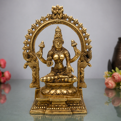 Brass Maha Lakshmi Idol with Prabhavali – Handcrafted Pooja Statue, 7.5 Inch