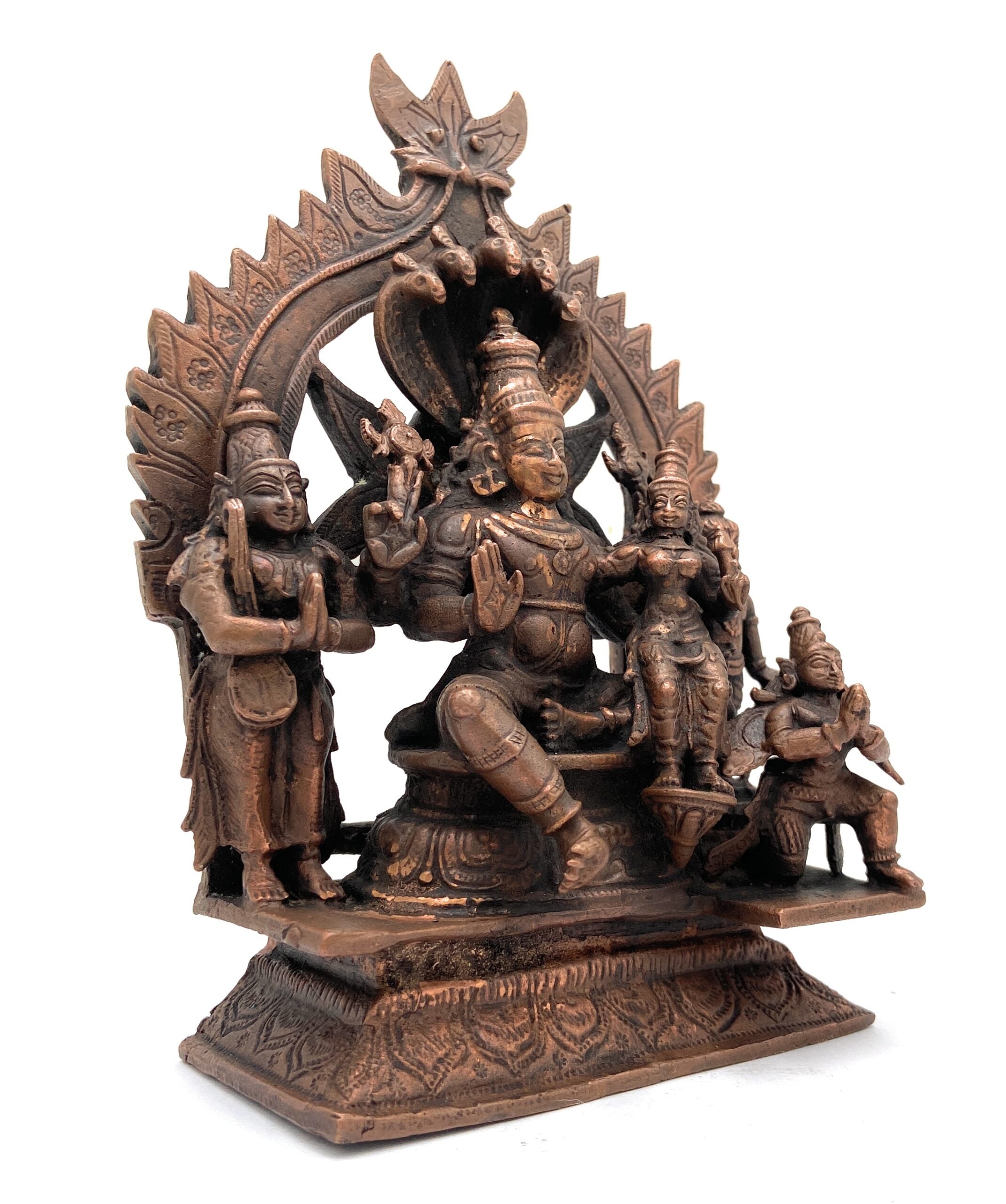 Handcrafted Copper Vishnu Idol, Lord Narayana Lakshmi Vishnu Murti for Home Temple, Pooja & Spiritual Decor,Brown, 6.5 Inch, 1 Piece