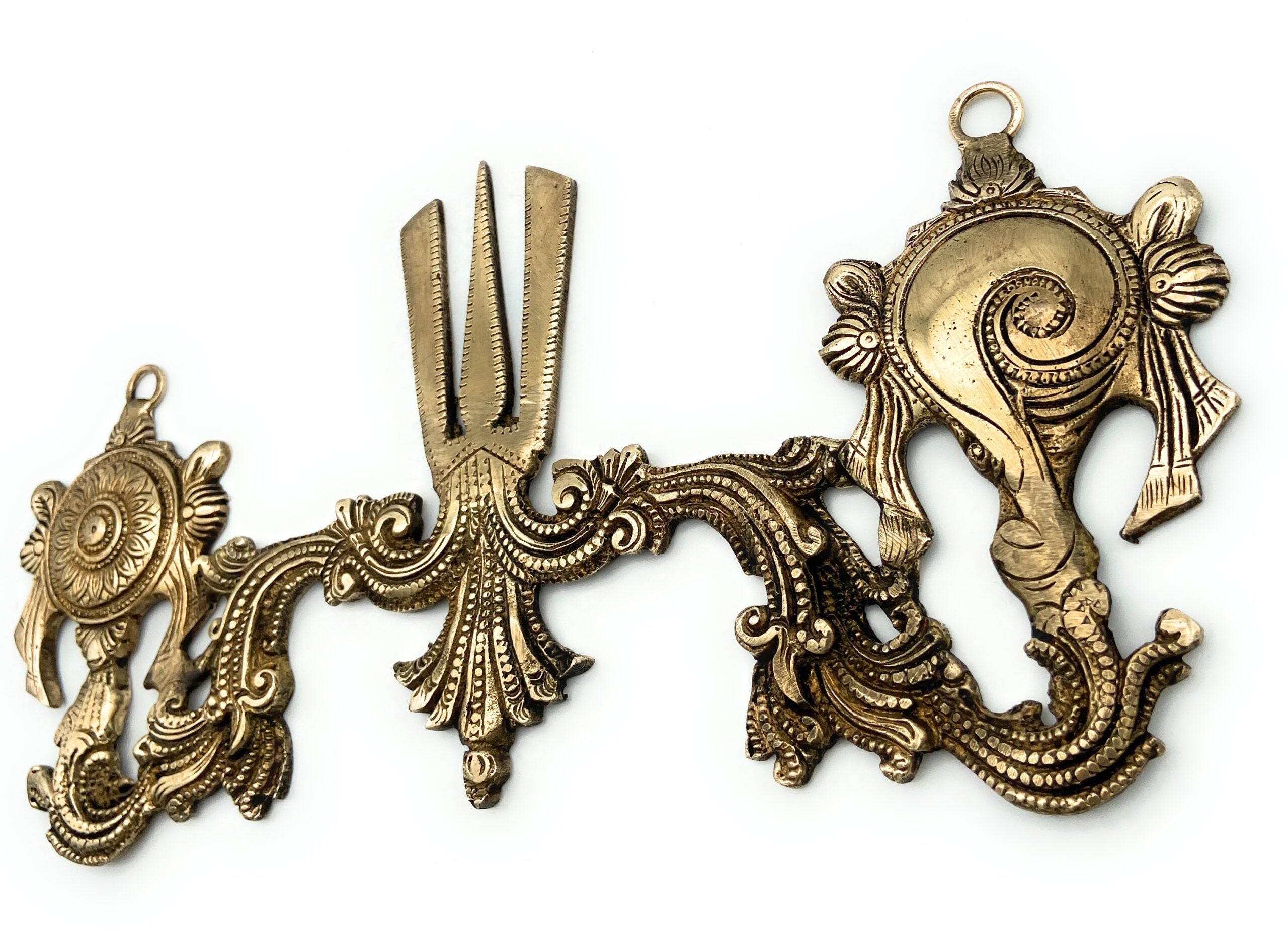 Brass Vishnu Chakra For Pooja, Shank Chakra For Wall Hanging, Tirupati Symbol, Brass Statue Of Shankha Chakra Namah, Religious Symbol Of Lord Vishnu, Gold, 6.5 Inch, 1 Piece