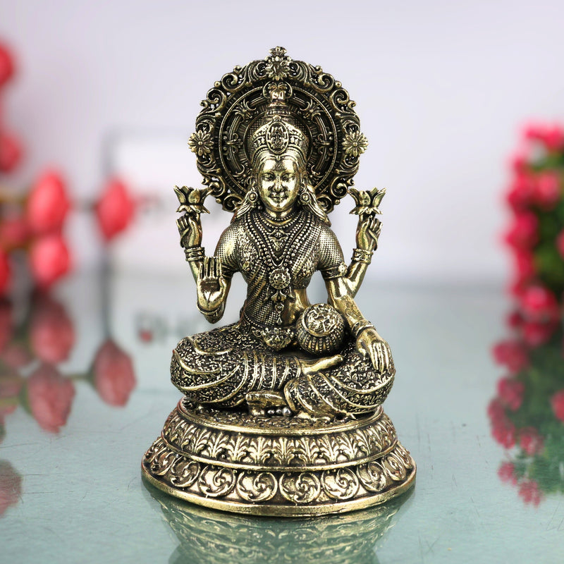 Brass Mahalakshmi Idol Sri Lakshmi Devi Murti Peetal Pital Vigraha Kamala Indira Ashtalakshmi Statue for Puja Mandir Home Decor Gift, Gold, 5.5 Inch, 1 Piece
