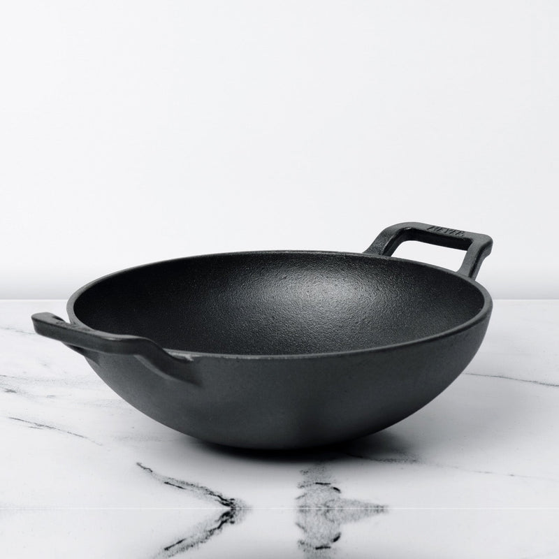 Meyer Pre Seasoned Cast Iron curved Kadai without Lid, 26cm