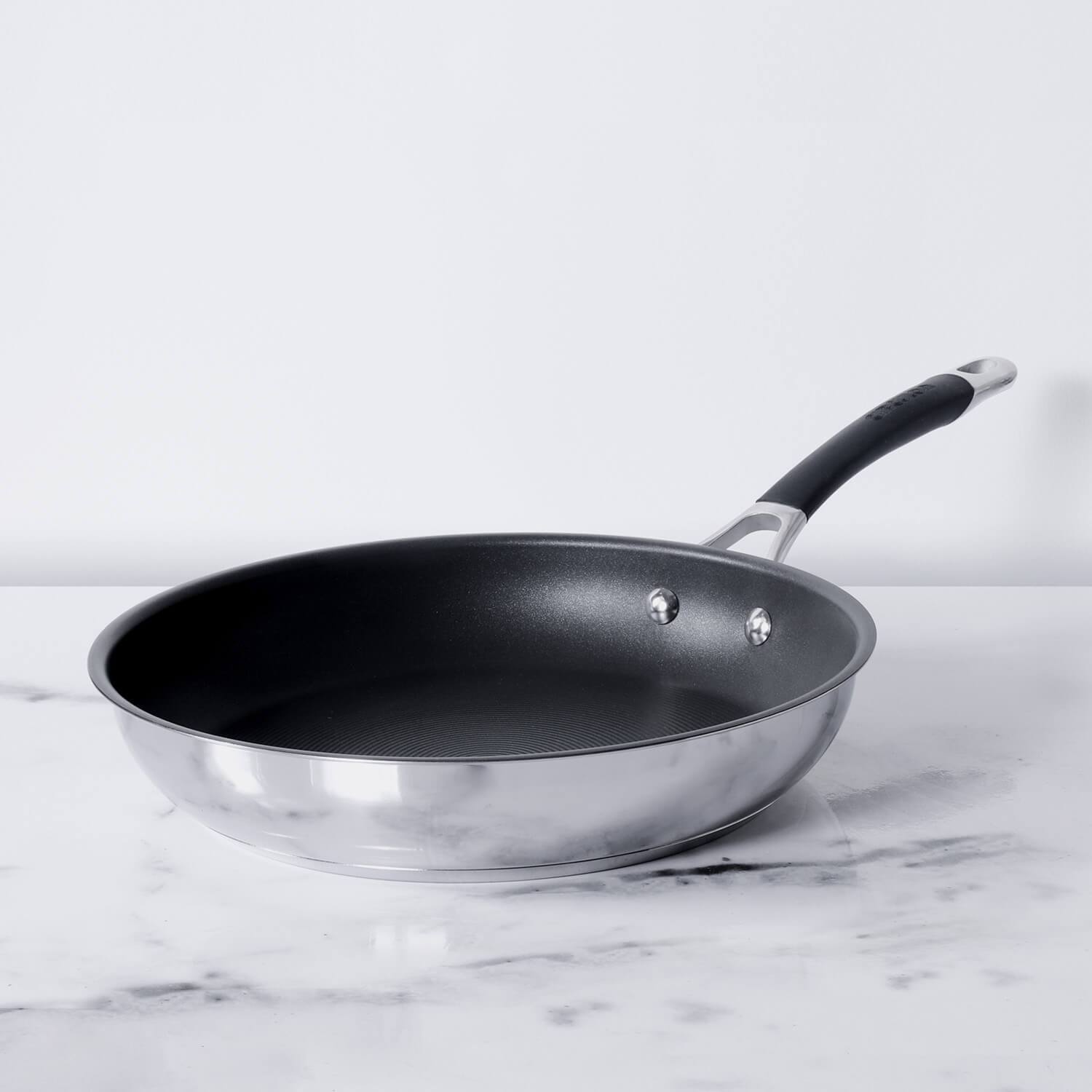 Circulon Momentum 29cm Non-Stick Frypan/Skillet