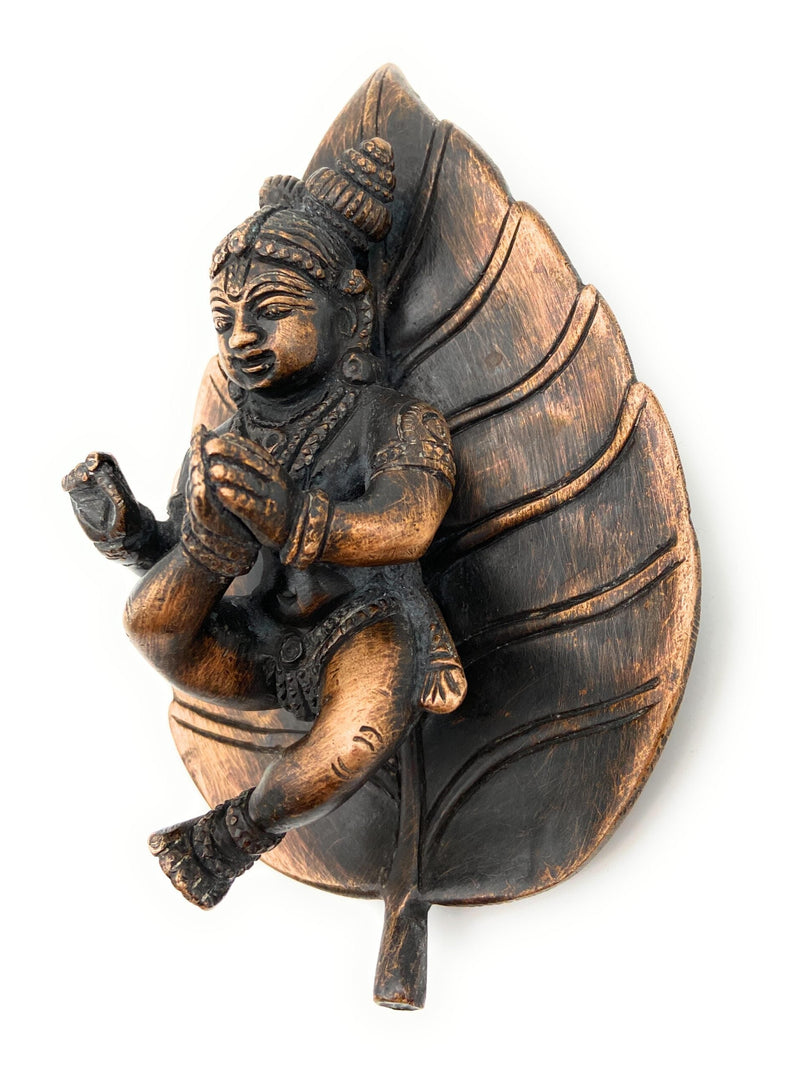 Brass Lord Krishna on Leaf Idol | Balakrishna Vatapatrasayi Murti | Shree Kanha Gopala Statue for Pooja, Home Decor & Gift, Gold, 6 Inch, 1 Piece