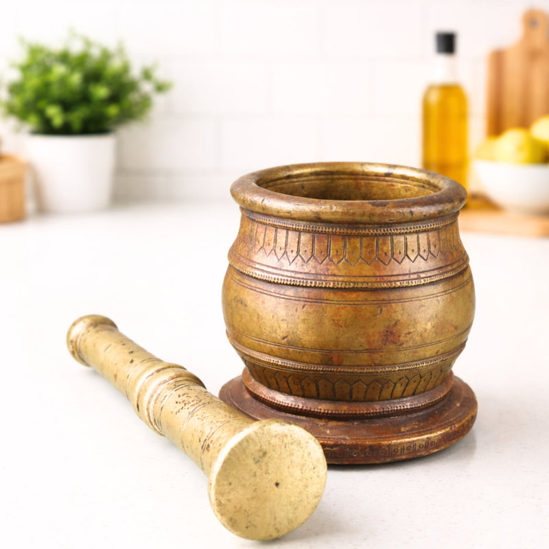 Brass Vintage Mortar Pestle, Okhal Aur Moosal, Brown, 4.5 Inch, 1 Piece