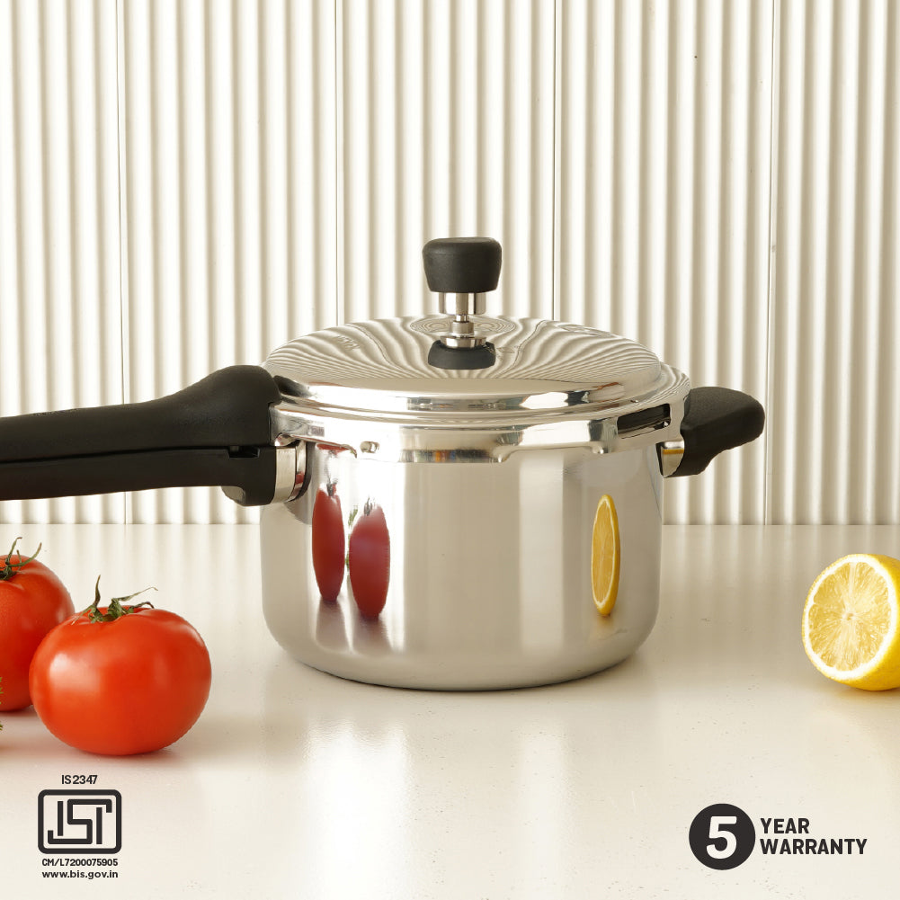MEYER Presta 5.5L Tri-ply Pressure Cooker
