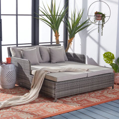 Heper Outdoor Poolside Sunbed With Cushion Daybed