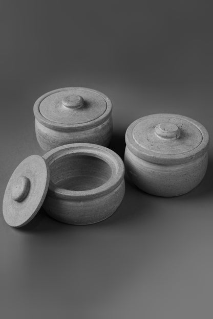 Soap Stone Traditional Curd Setter/ Storage Container Small (500-550 ml)