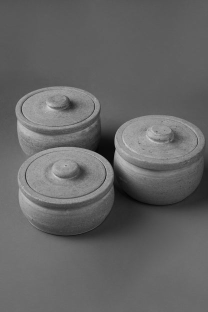 Soap Stone Traditional Curd Setter/ Storage Container Small (500-550 ml)