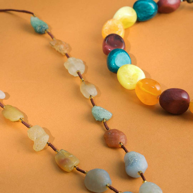 Resin Marble Bead Necklace Jewelry with Tribal Charm