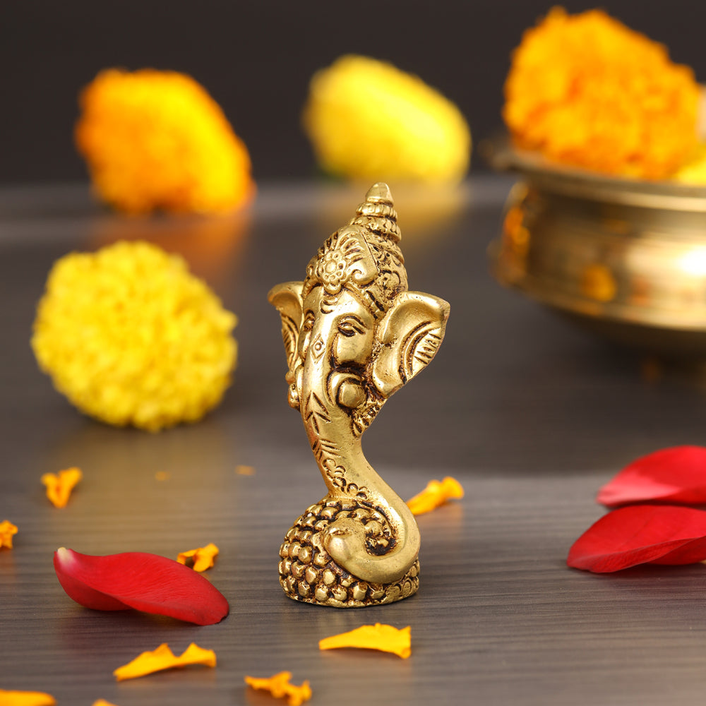 Brass Modern Ganesha Table Top Idol (3.5 Inch)