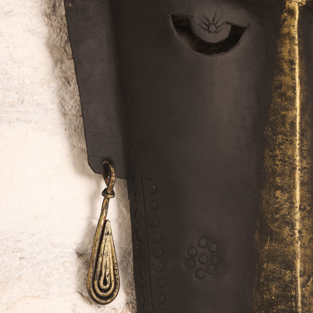 Dhokra Tribal Face Wall Hanging (30 Inch)
