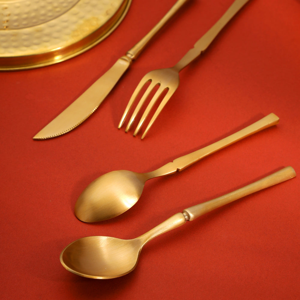 Brass Cutlery Set (Set Of 4)