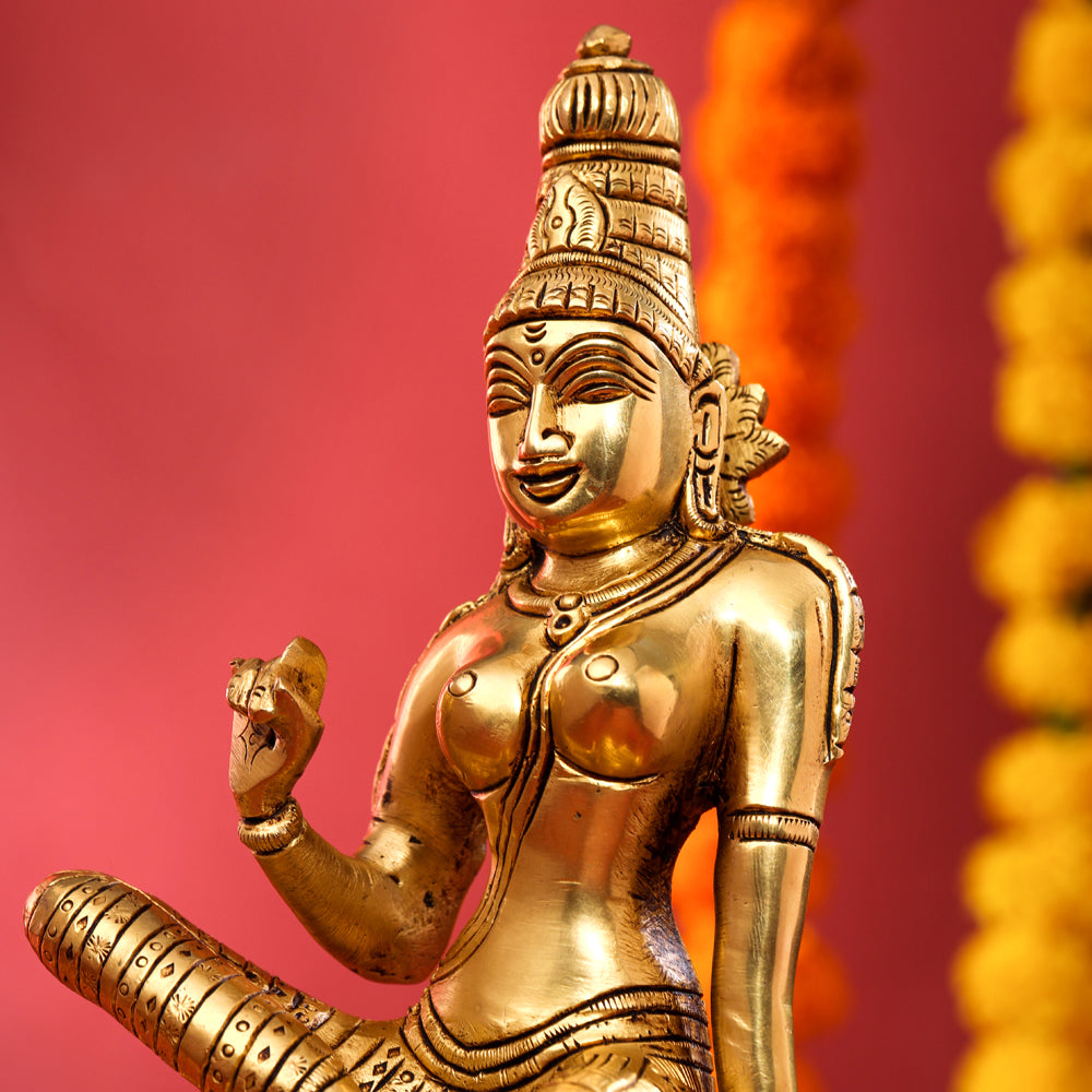 Brass Goddess Parvati Idol (9.5 Inch)