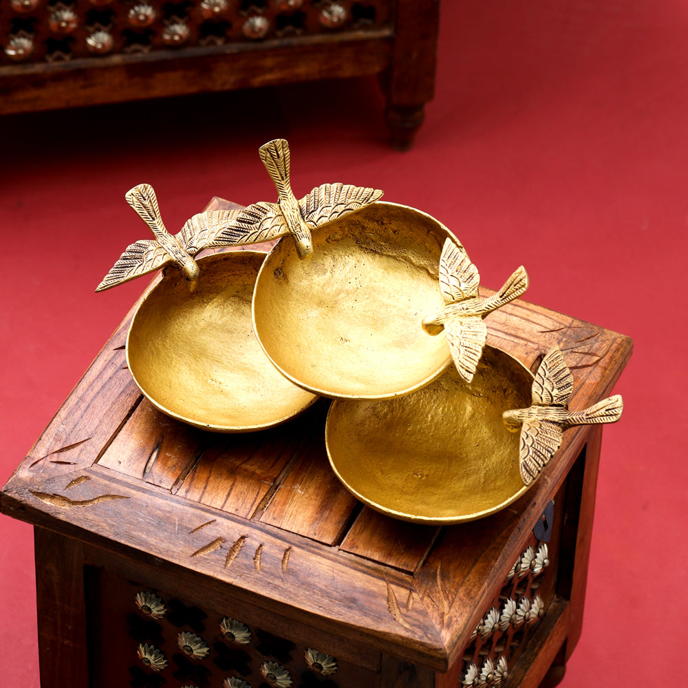 Brass Decorative Urli With Butterfly (6 Inch)