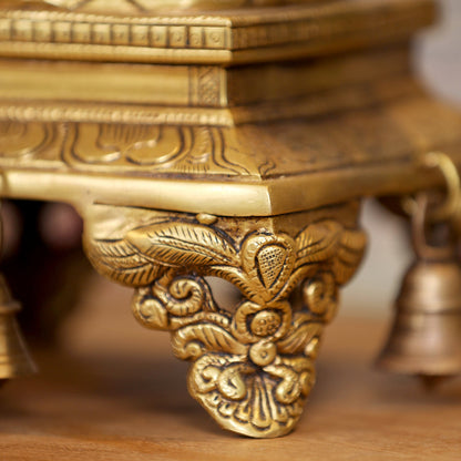 Brass Superfine Majestic Peacock Lamp (19 Inch)