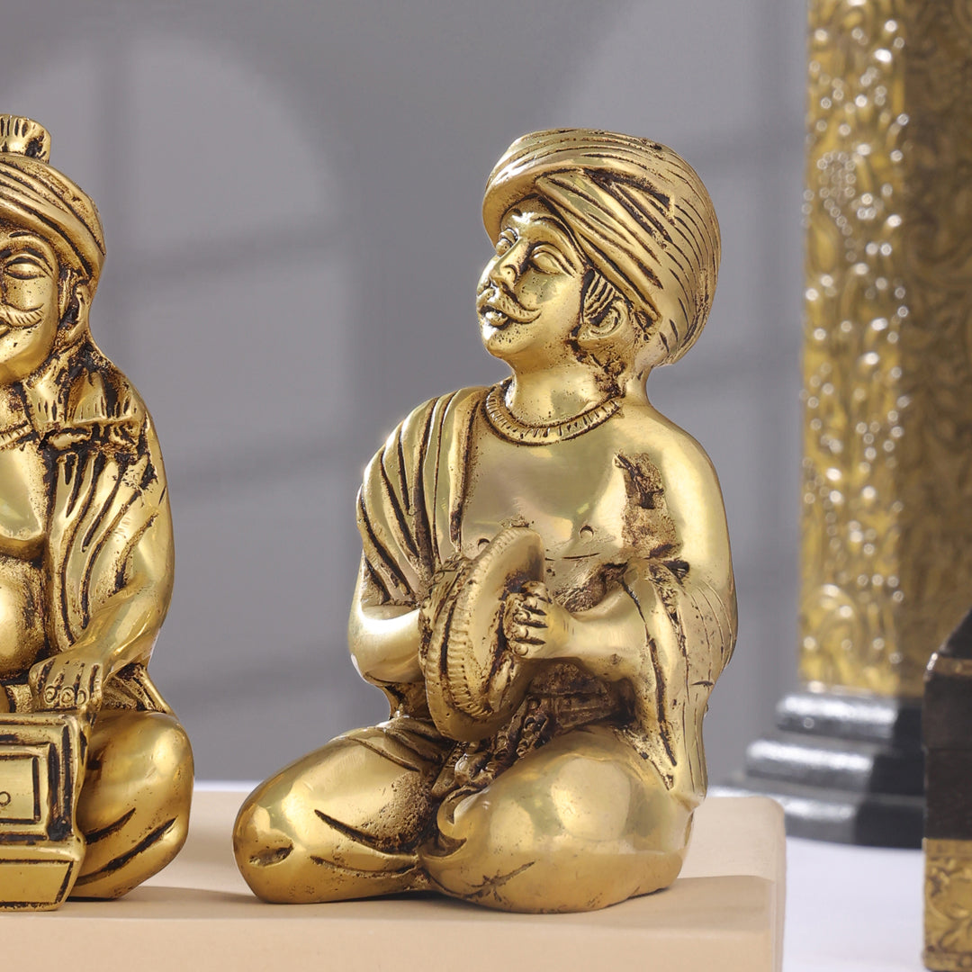 Brass Men Musical Set Of Five (5 Inch)