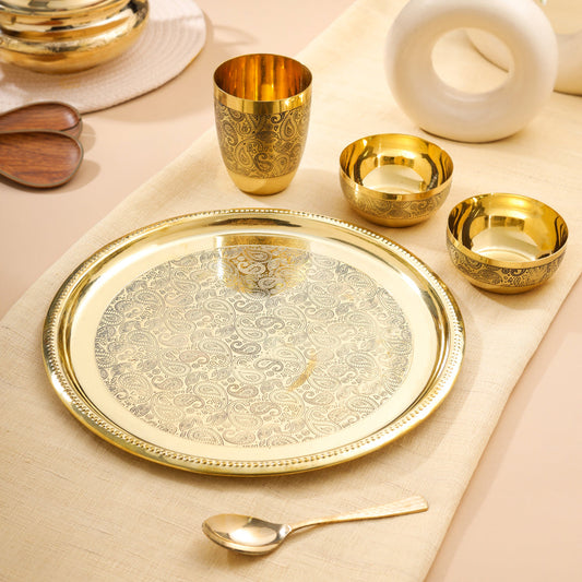 Brass Hand carved Thali/Dinner Set (900 Gram)