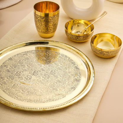 Brass Hand carved Thali/Dinner Set (900 Gram)