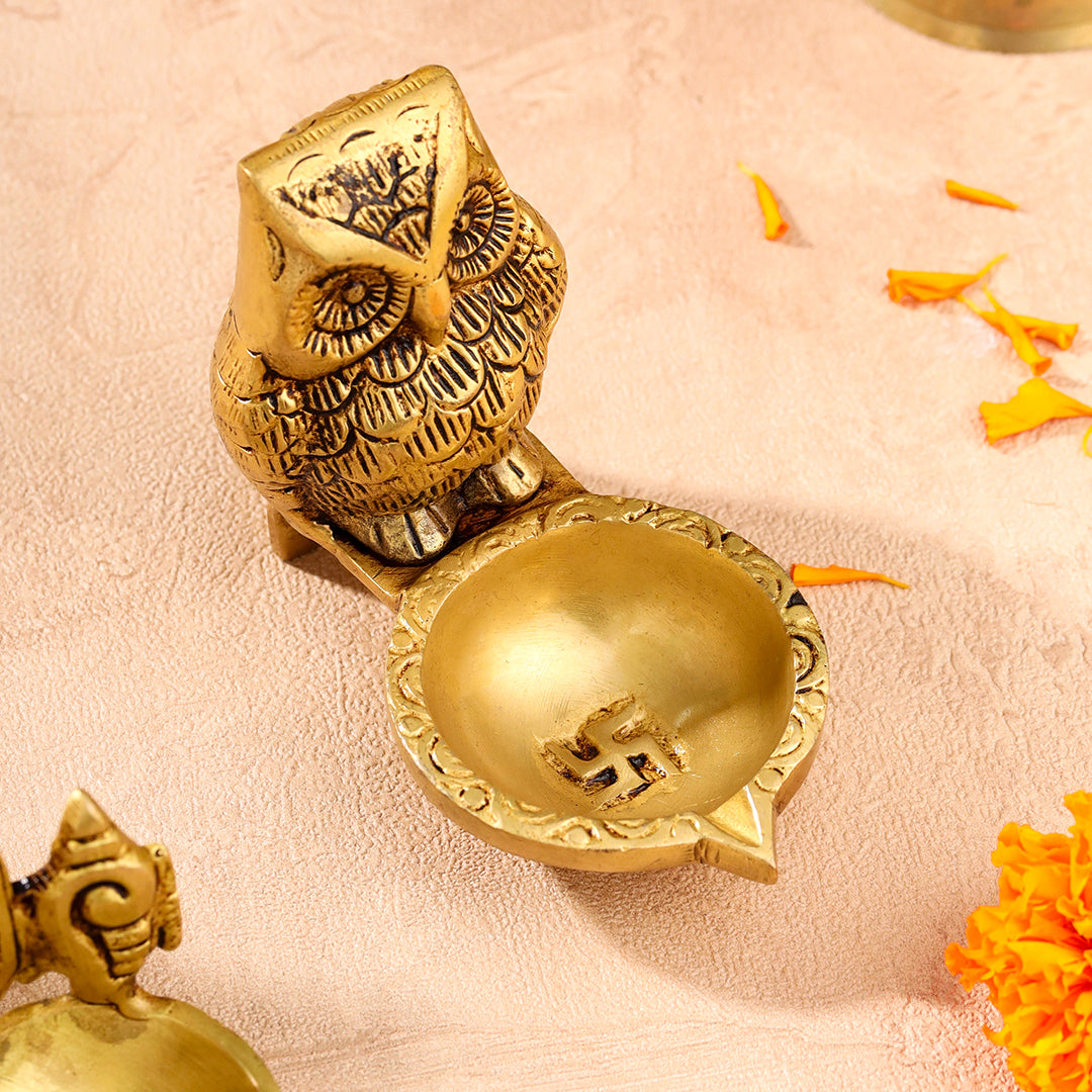 Brass Shankh Chakra Namah, Star Vel & Owl Diya