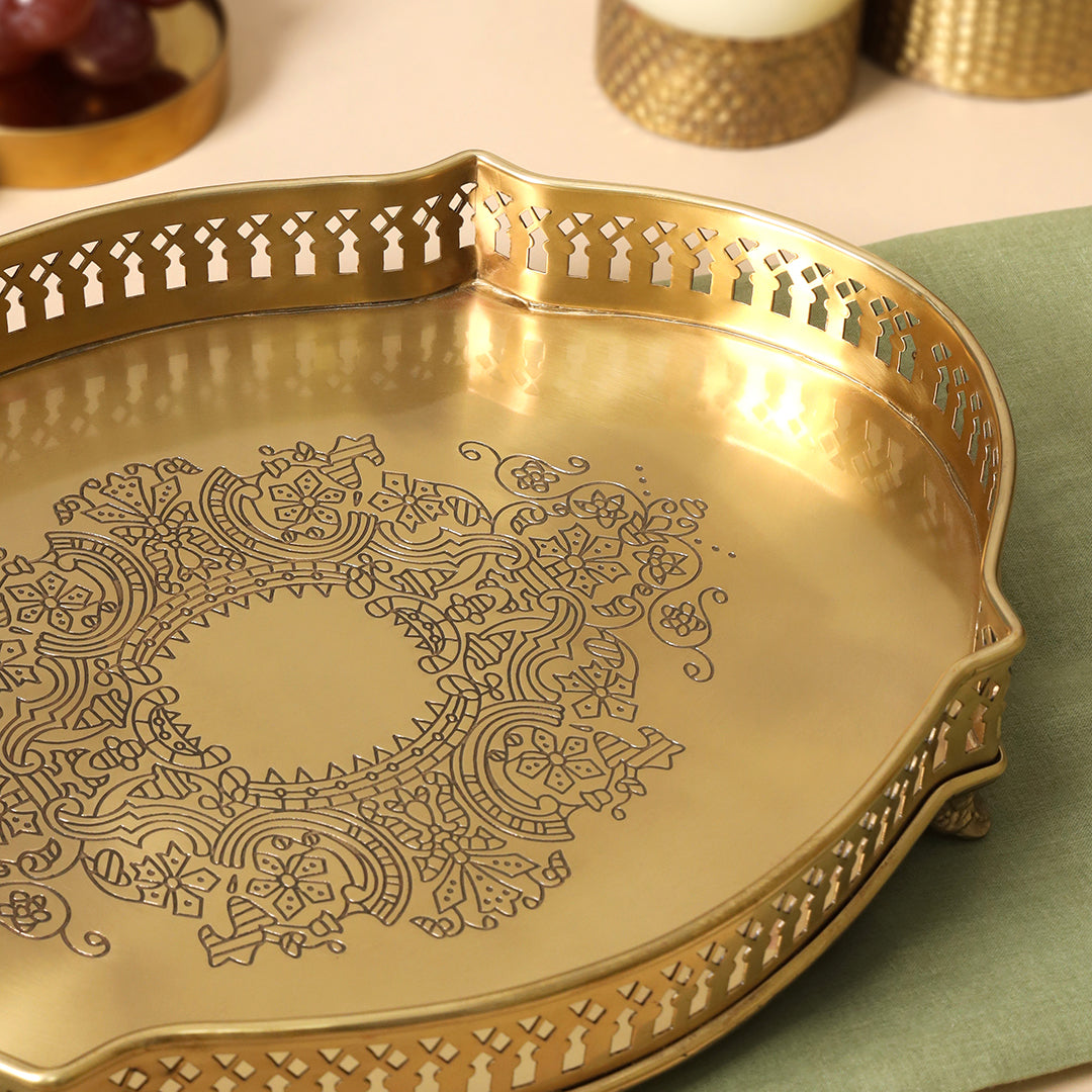 Brass Matt Oval Embossed Tray