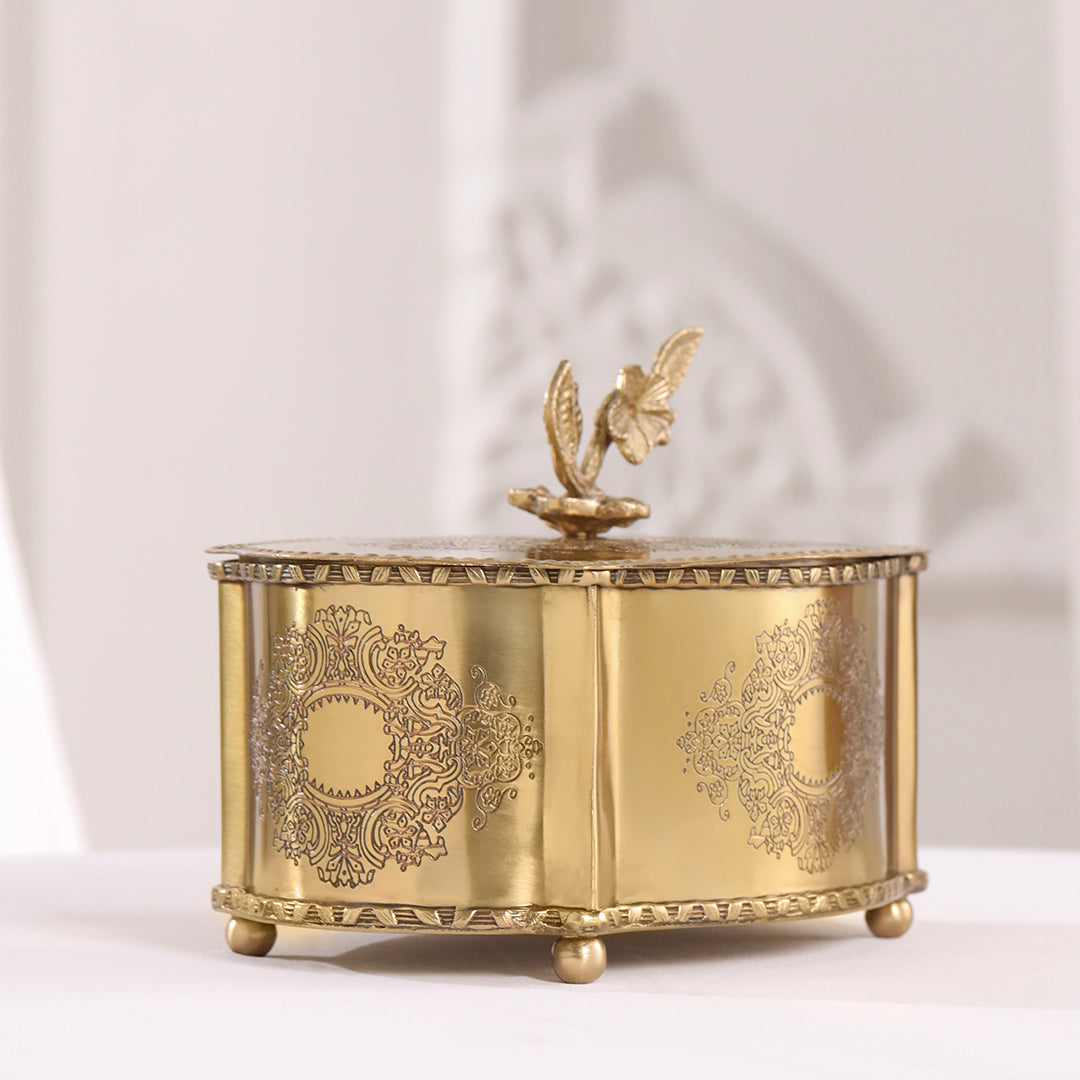 Brass Dry Fruit Box with Floral Lid – Handcrafted Elegance