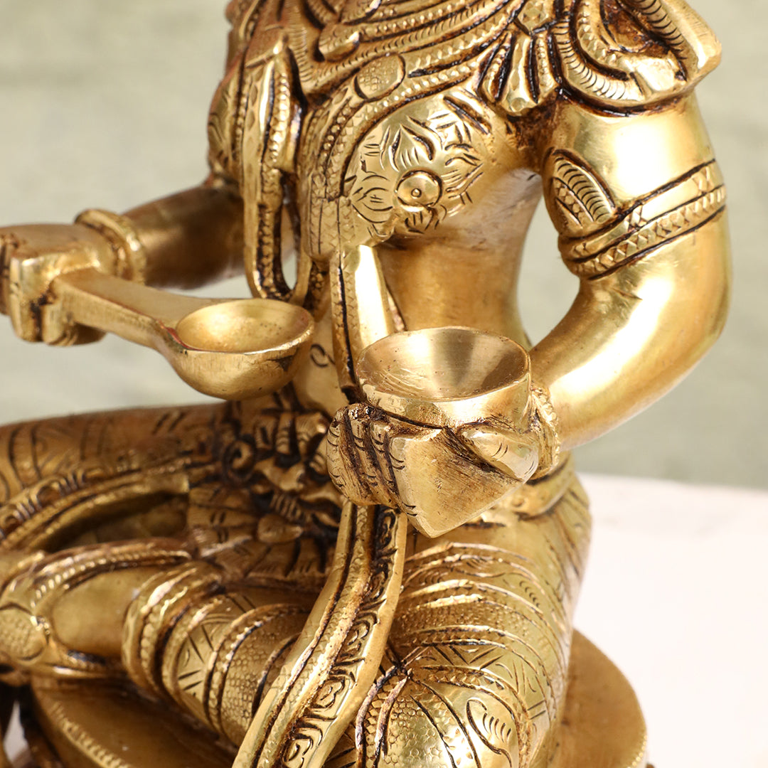 Brass Goddess Annapurna Idol – Bestower of Nourishment & Prosperity (10.5 Inch)