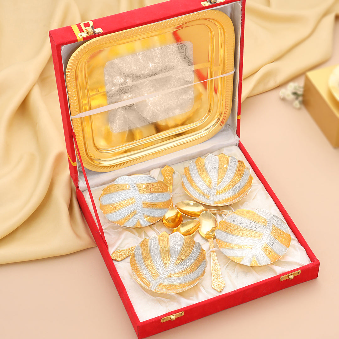 Brass Silver & Gold Finish 4 Bowl & 4 Spoon And 1 Tray Set With Velvet box