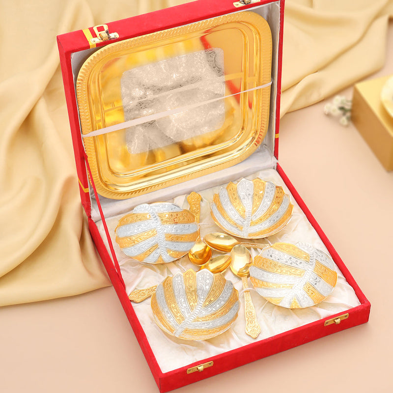 Brass Silver & Gold Finish 4 Bowl & 4 Spoon And 1 Tray Set With Velvet box