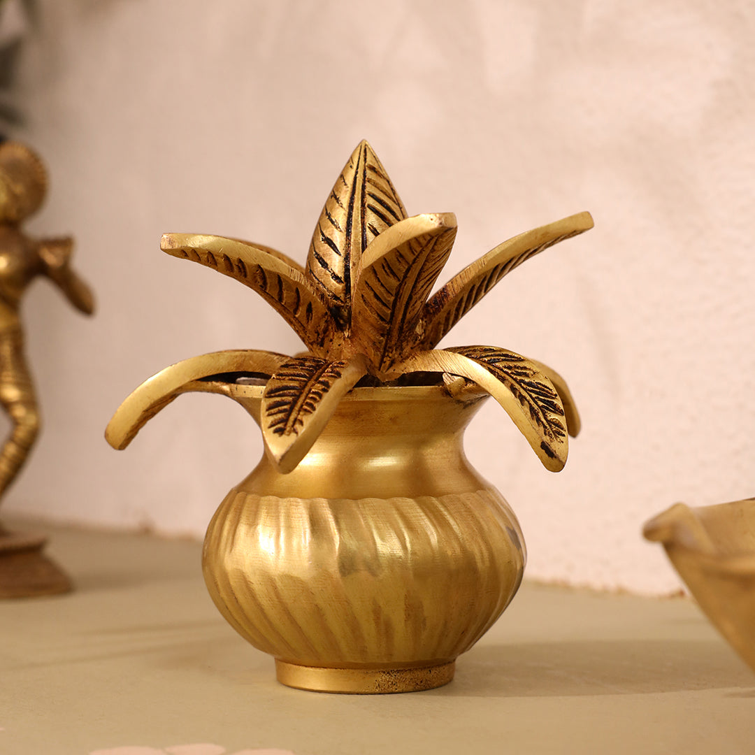 Brass Kalash with Coconut & Leaves (5 INCH)