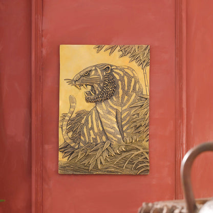 Brass Lion Wall Hanging Plate (11.3 Inch)