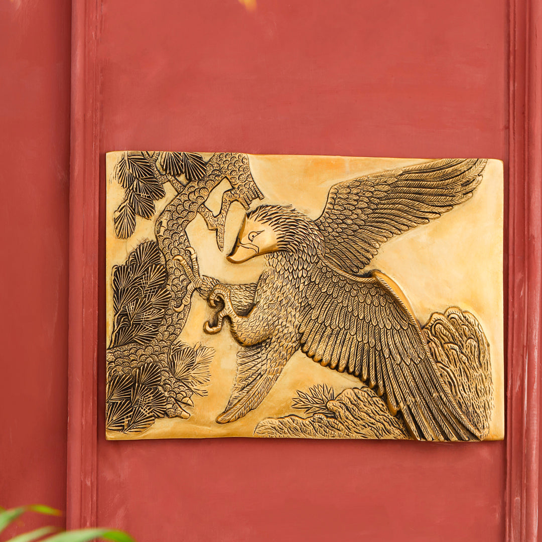 Brass Eagle Wall Hanging Plate (11.4 Inch)
