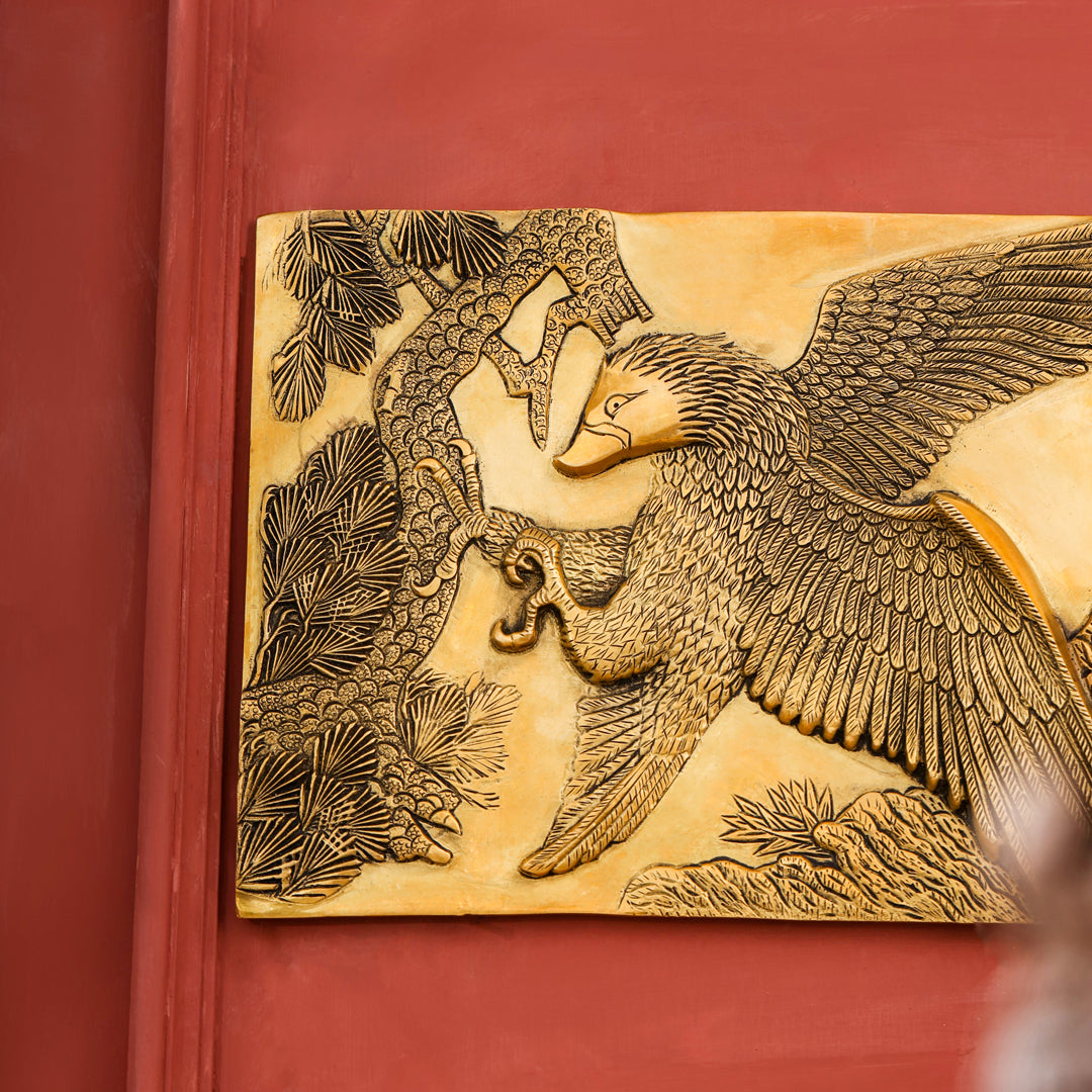 Brass Eagle Wall Hanging Plate (11.4 Inch)