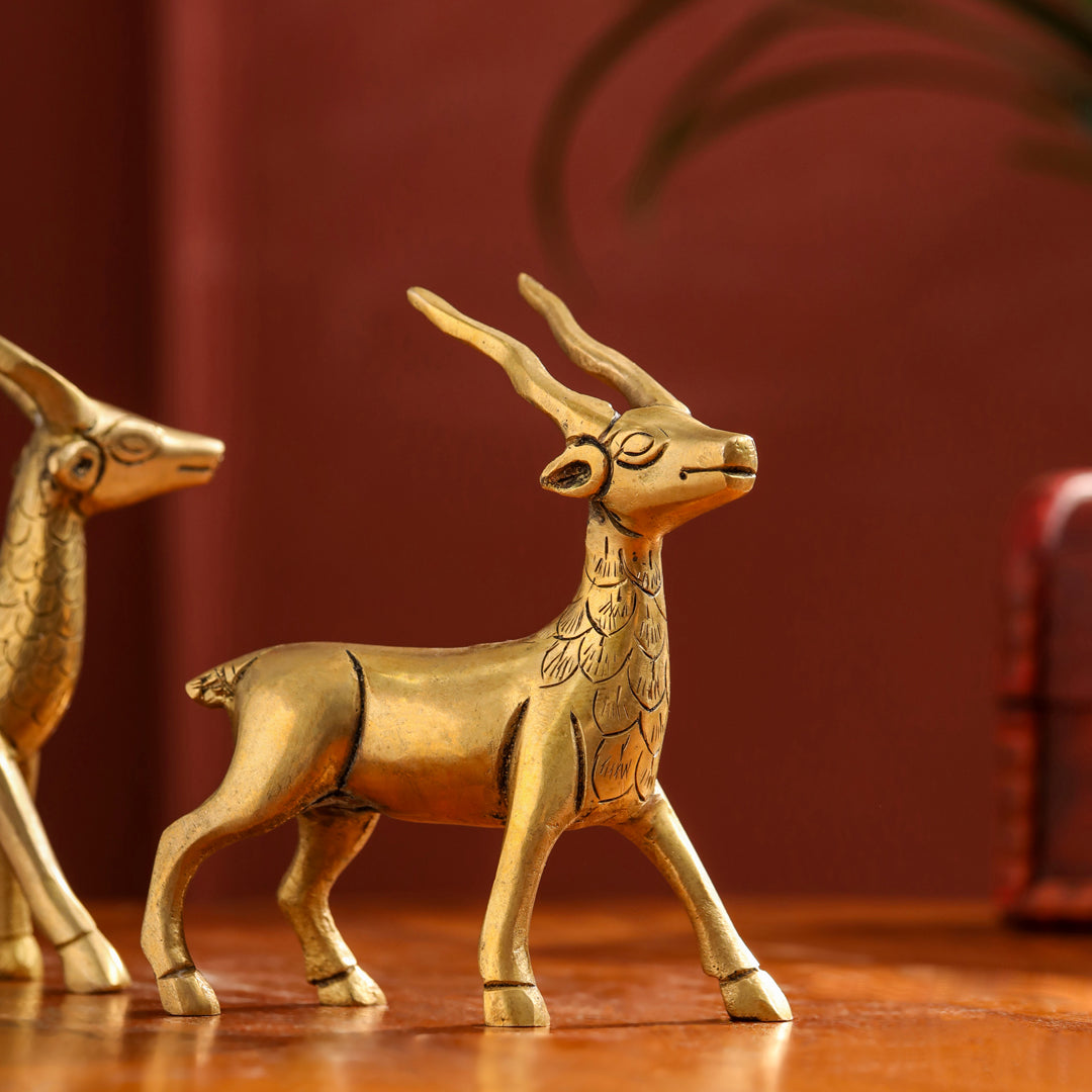 Brass Standing Deer set (4.4 Inch)