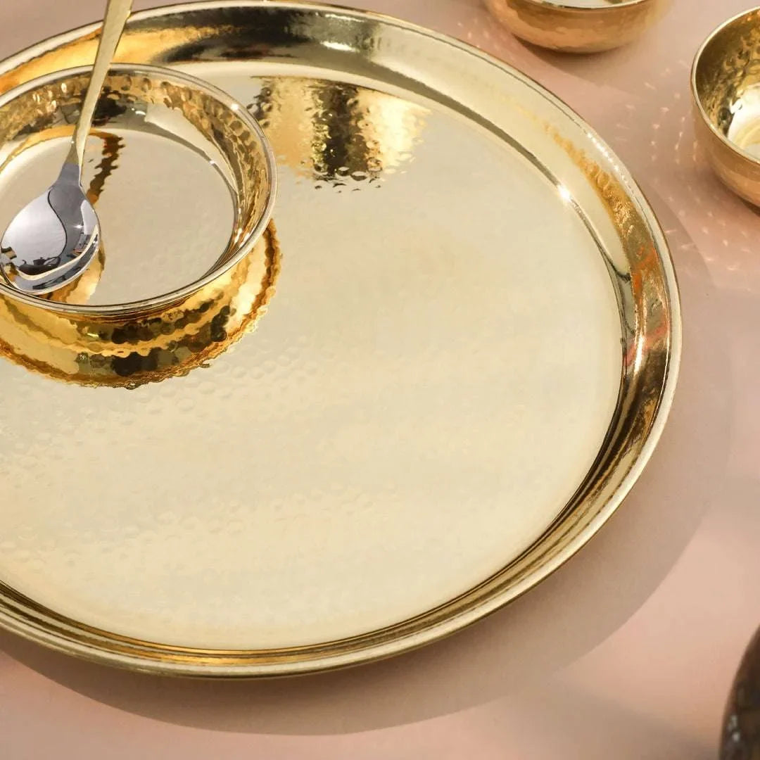 Brass Hammered Thali Set (1.1 Kg)