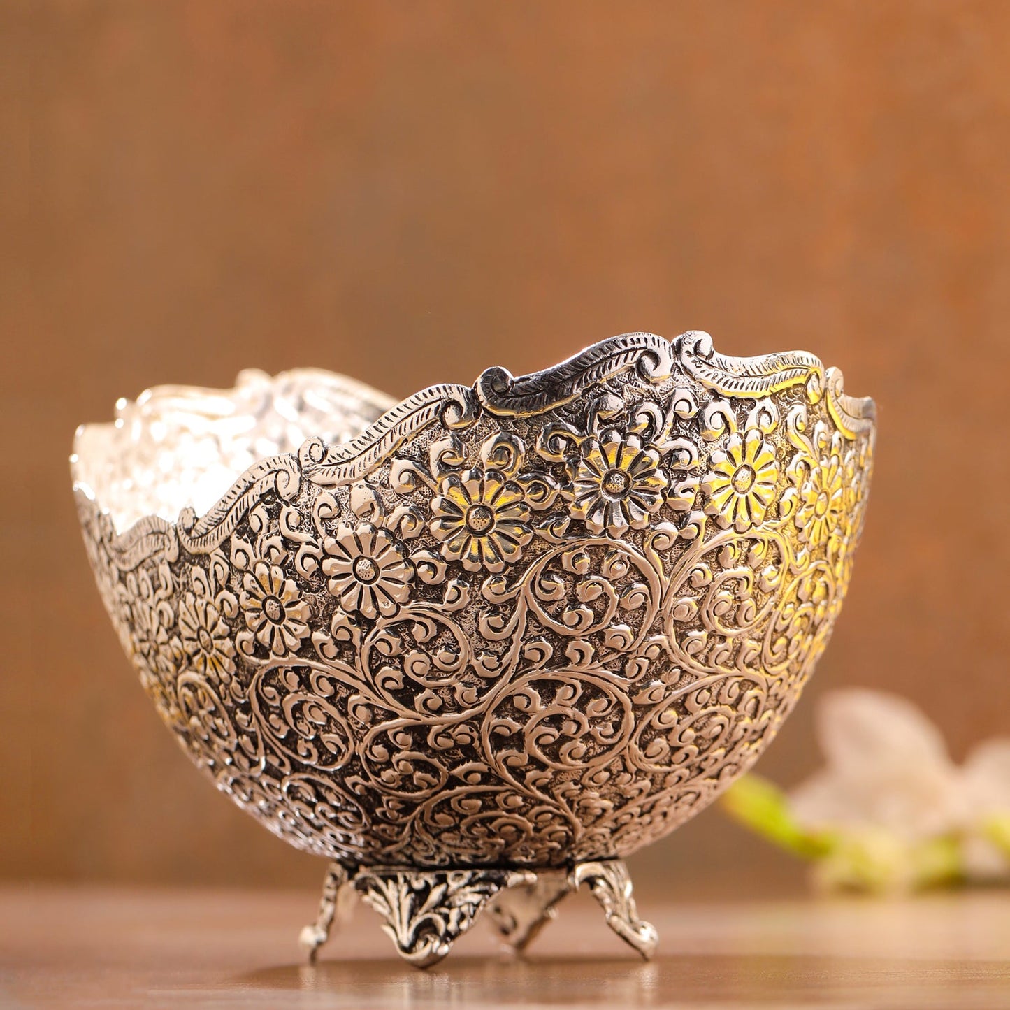 Silver-Plated Brass Decorative Basket with Floral Design (5.3 Inch)