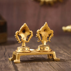 BRASS SHANKH CHAKRA WITH DIYA (3 INCH)