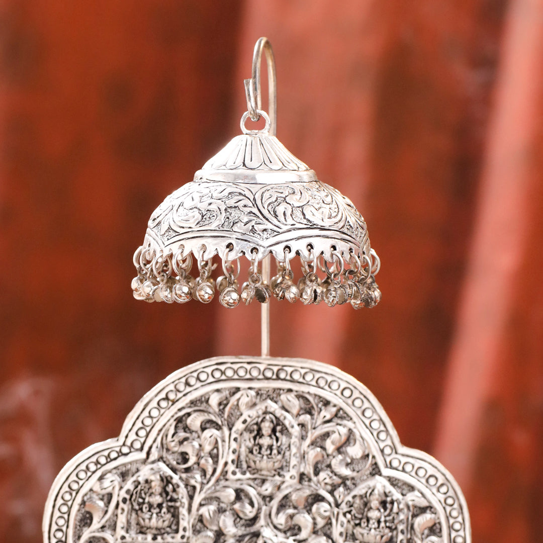 Brass Silver Plated Ashtalakshmi / Ganesha Singhasan with Dome for Laddu Gopal (14 Inch)