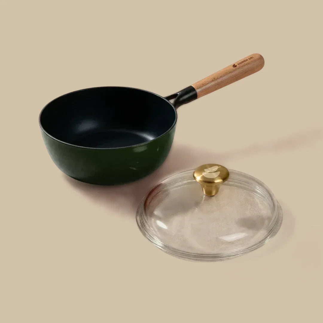 No. 7 Enamel Cast Iron Sauce Pan (1.3L)