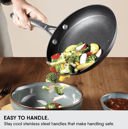 Stahl Cast Iron Pan / Skillet Without Lid I Enameled Cast Iron Frypan I Lightweight Rust Free Iron Frying Pan I Gas, Induction & Oven friendly I Stick Resistant Fry Pan I Iron Cookware Blacksmith Hybrid 8420, Dia 20cm, 0.8 Litres