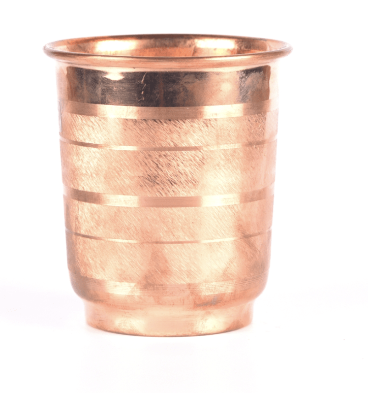 तांबे से उकेरा गया गिलास