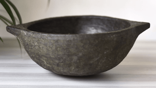 SEASONED SOAPSTONE KADAI