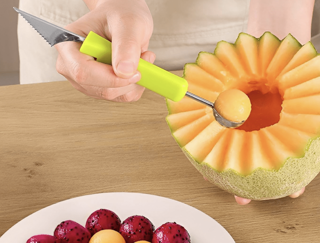 4 in 1 Stainless Steel Fruit Tool Set,Seed Remover for Watermelon Slicer,Dig Pulp Separator,for Dig Pulp Fruit Salad in Kitchen (Green,1PCS)
