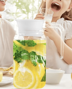 Glass Cold Water Jug Lemonade Pitchers Wine Fridge Iced Tea Pitcher Glass Pitcher with Lid Water Cooler Jug Clear Teapot Glass Drink Kettle Modern Storage Container Milk Beer Can