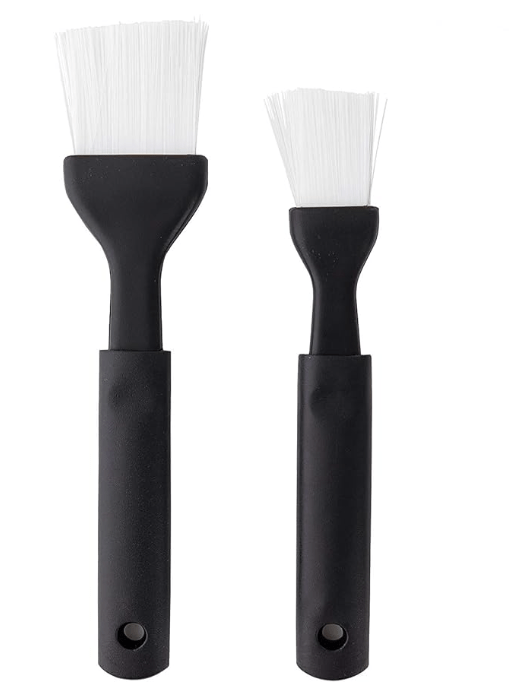 RamPro Plastic Basting Brush Black Food Grade Pastry Brush Set Heat Resistant Sauce Kitchen Brush for Baking and Cooking Pack of 2