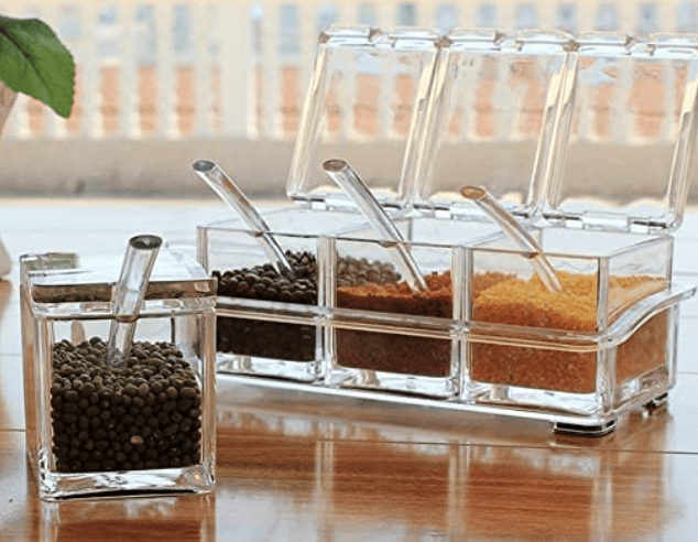Crystal Plastic Seasoning Acrylic Spice Rack, 4 Pieces Box with 4 Spoons, Kitchen Ware, Masala Container.