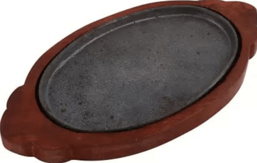 Wooden cast Iron Sizzler Plate/Tray with Wooden Base Oval Shape Plate and Modern Design