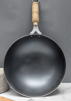 PURE IRON WOK WITH WOODEN HANDLE-2