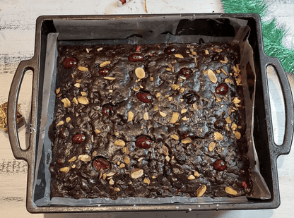 CAST IRON BAKING PAN- CAKE PAN